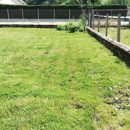 Maison De 100M2 Au Coeur D'Une Pension Equestre Les Sabots De Nina Marcollin Esterno foto