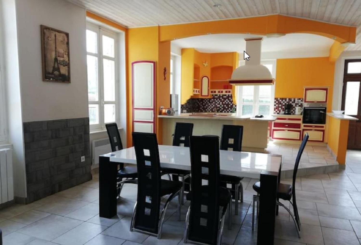 Maison De 100M2 Au Coeur D'Une Pension Equestre Les Sabots De Nina Marcollin Esterno foto